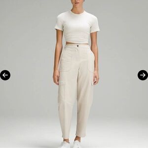 Light Utilitech Cargo Pocket High-Rise Pants - Natural Ivory Sz 27 Lululemon